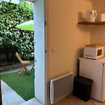 Beautiful Studio + Large Terrace Near The Beaches.